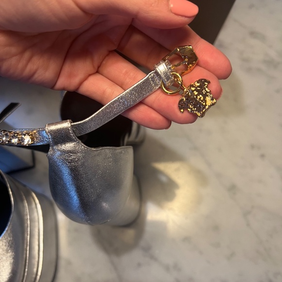 BNIB Silver Versace Platform Heels Sz 36 - Picture 6 of 8